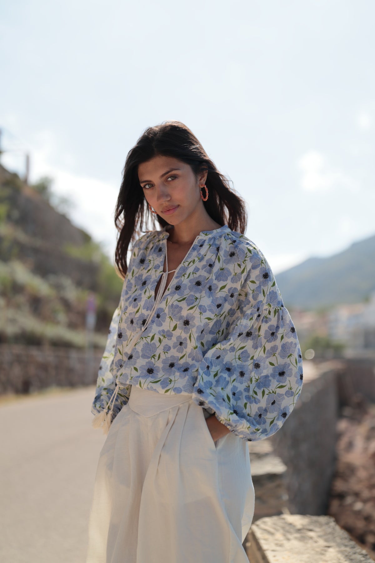 BLUSA CON MANICHE A SBUFFO - Image 3